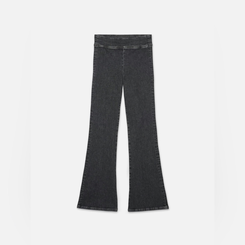 The Jetset Crop Mini Boot in Cyrus